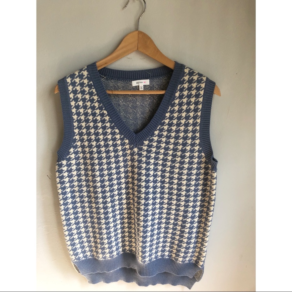 Women’s Houndstooth Sweater Vest